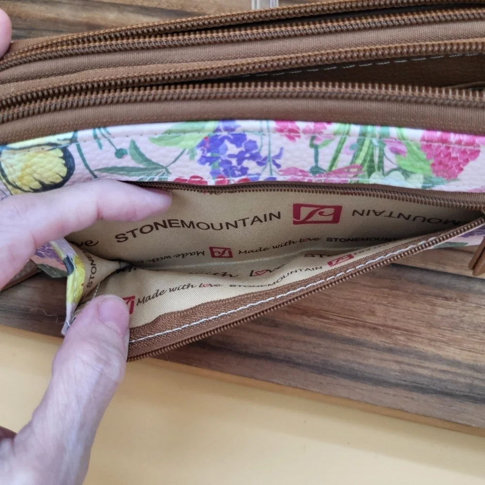 Stone Mountain Floral Butterfly Double Zip Wallet, 8×4.5×1.5, NWOT